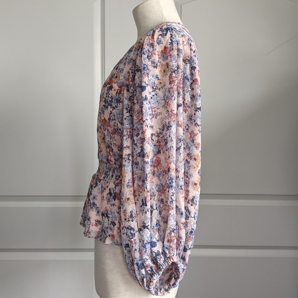 1. State Blouse V-Neck Long Sleeves Sheer Floral Peplum Waist Pink Blues M NWT - Picture 11 of 15